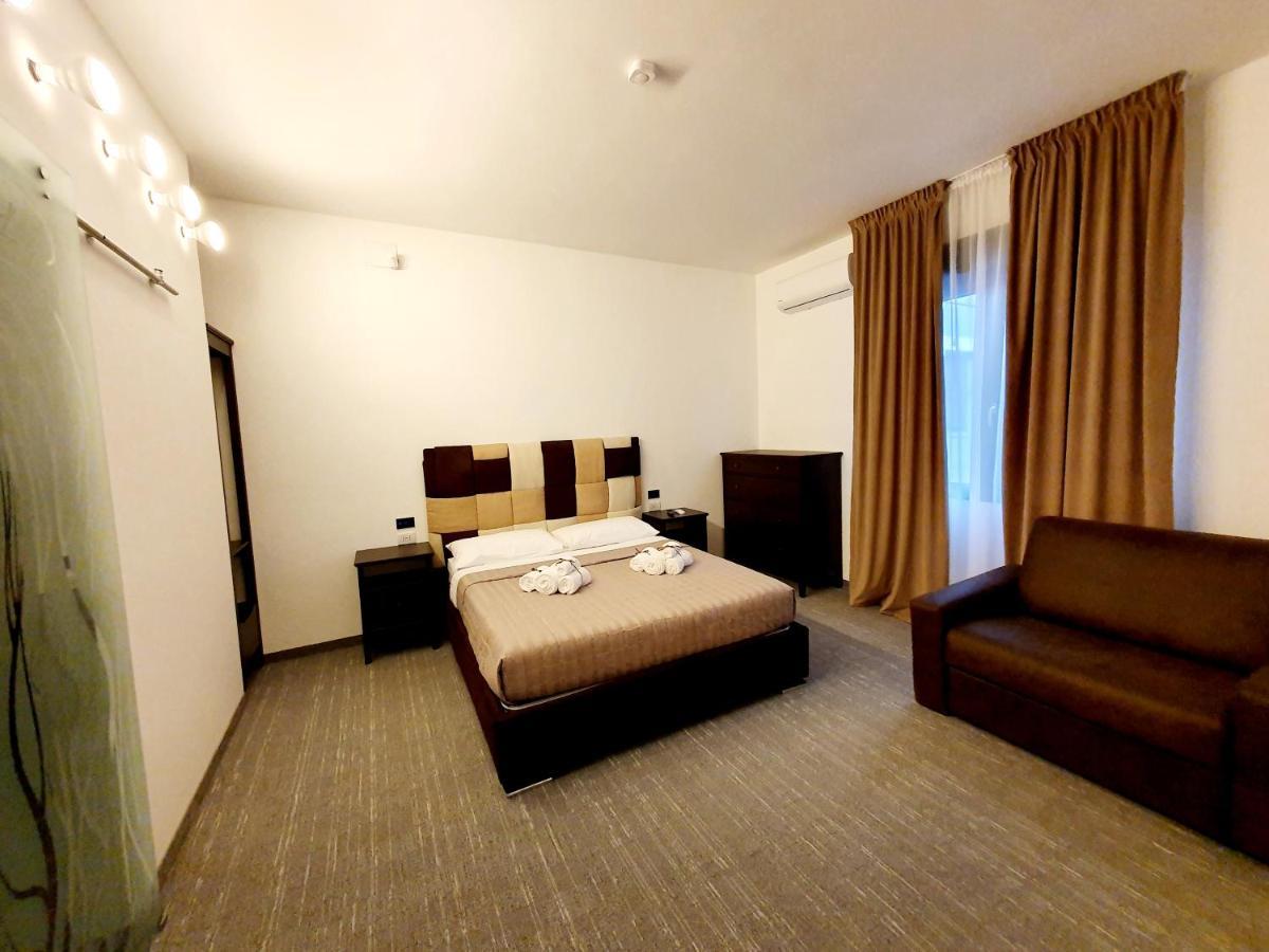 Camere Fiera Verona - Casanostra Екстер'єр фото