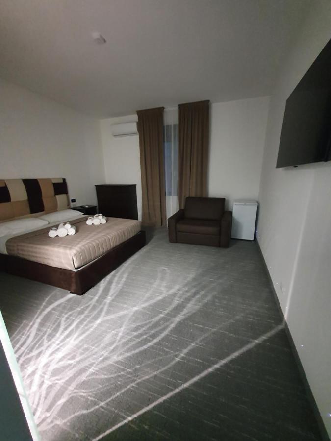 Camere Fiera Verona - Casanostra Екстер'єр фото